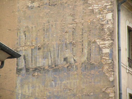  traces d'ancienne publicité